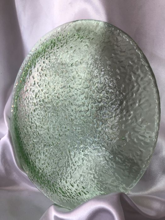 Talerz szklany zielony Sahara, E.Trzewik-Drost, HSG Ząbkowice, vintage