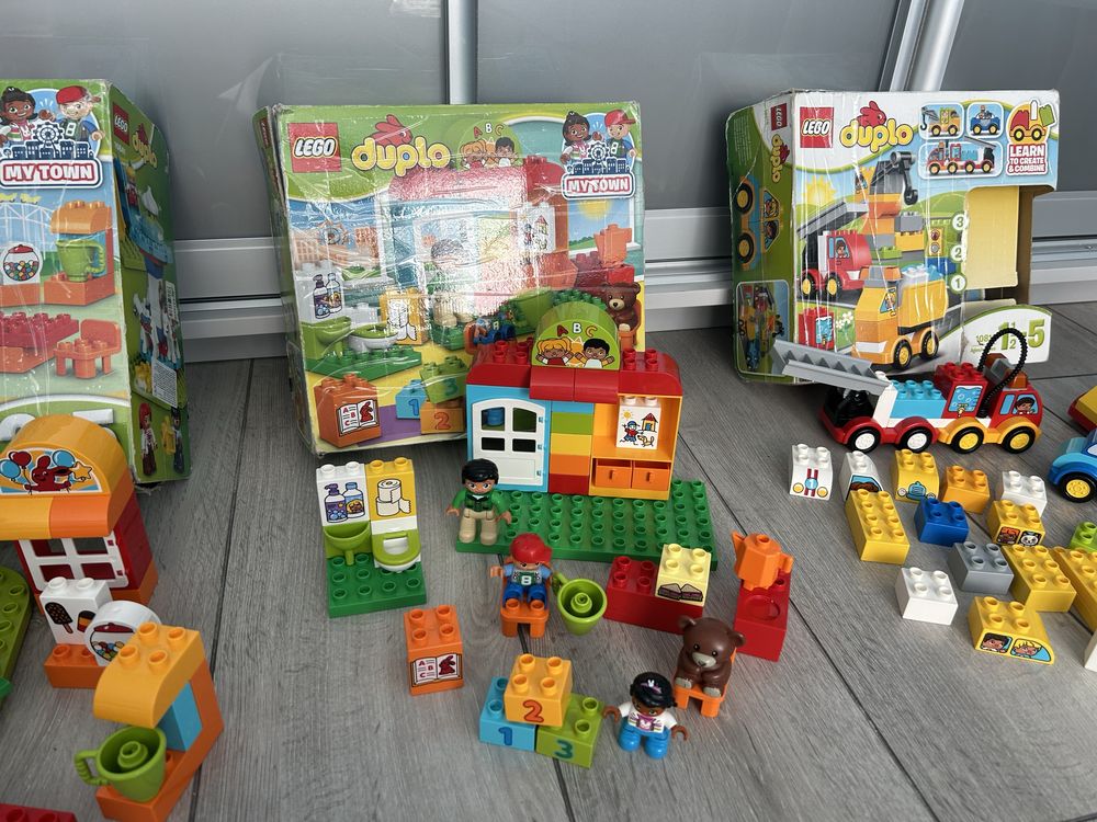 Lego duplo парк атракціонів, дитячий садок, машини