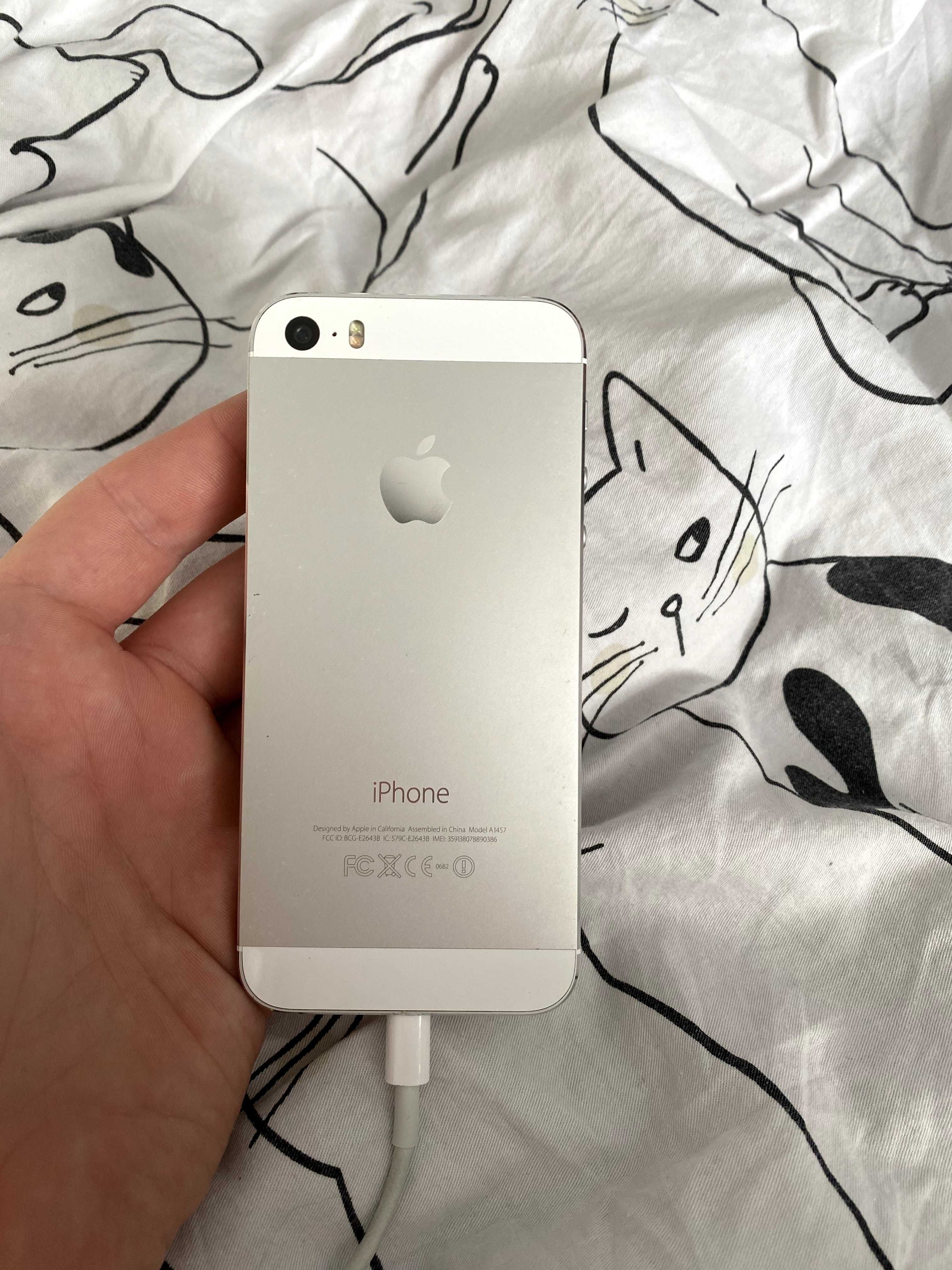 iPhone 5s 16 gb срібний