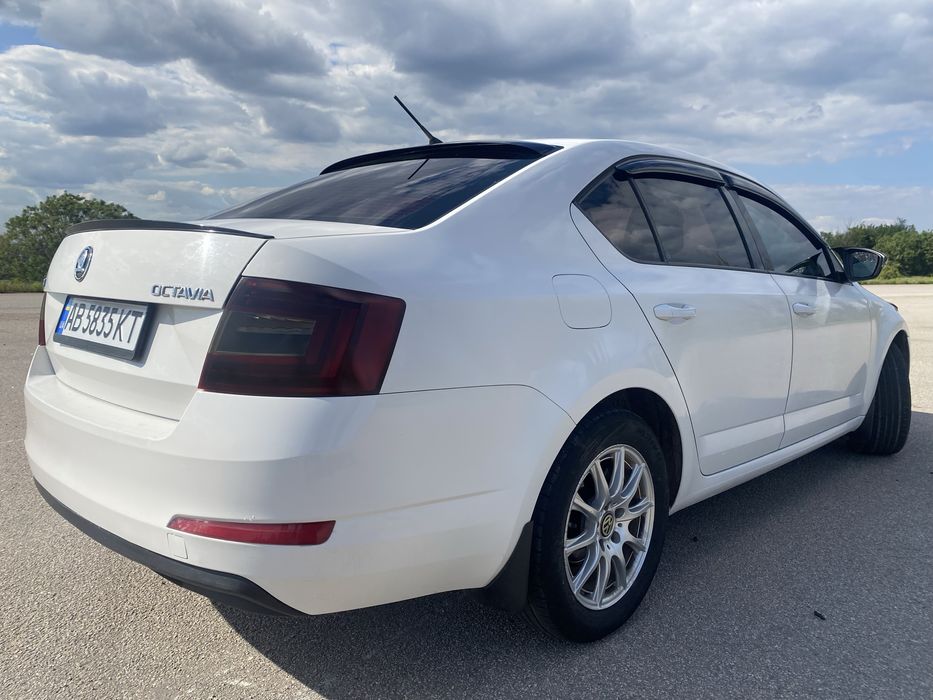 Шкода А7 в доброму стані