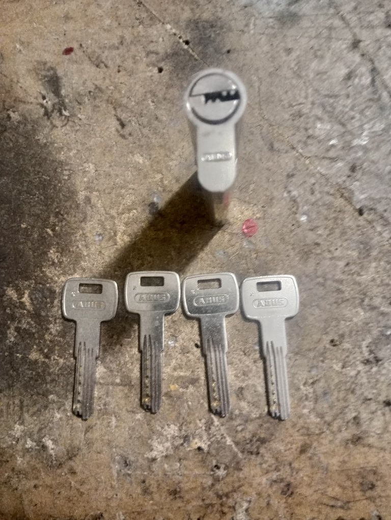 Wkładka do drzwi Abus + 4 klucze