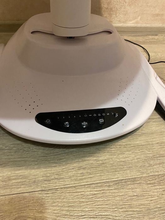 Заколисуючий центр Carrello Adora CRL-10305 (Stone Grey)