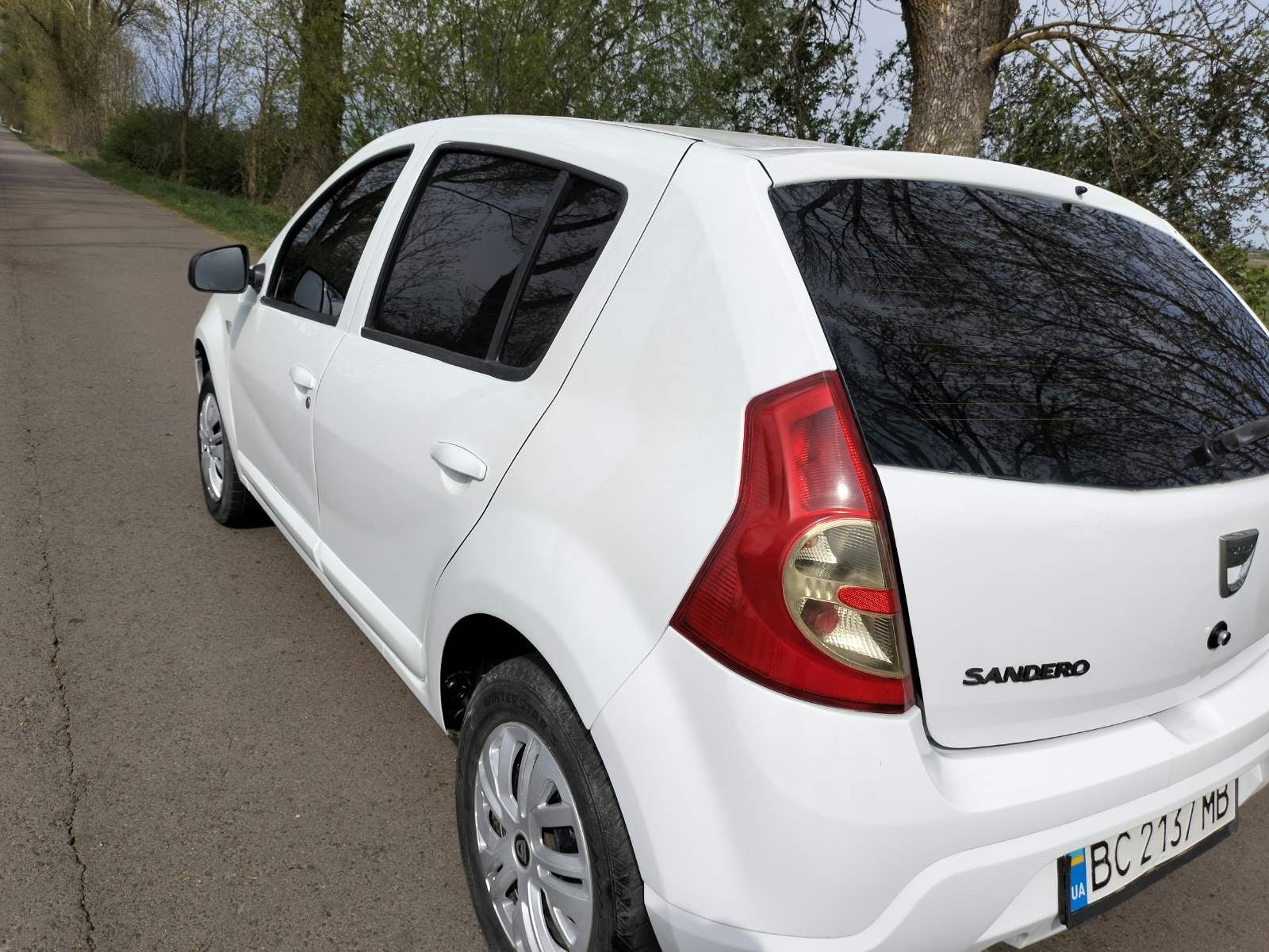 Dacia sandero 1.2  гбо 2013р