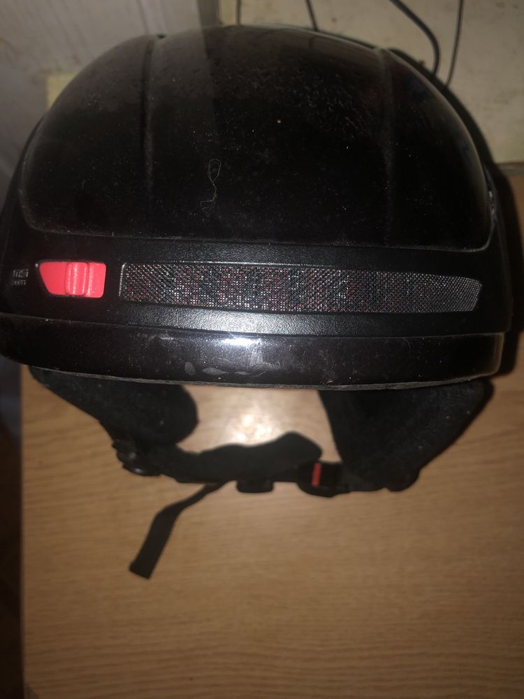 Горнолыжный шлем Scott