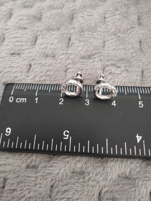 Продам срібні сережки