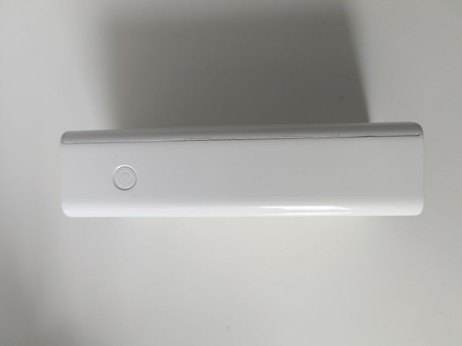 Powerbank BASEUS Amblight 30000mAh 65W
Cały komplet