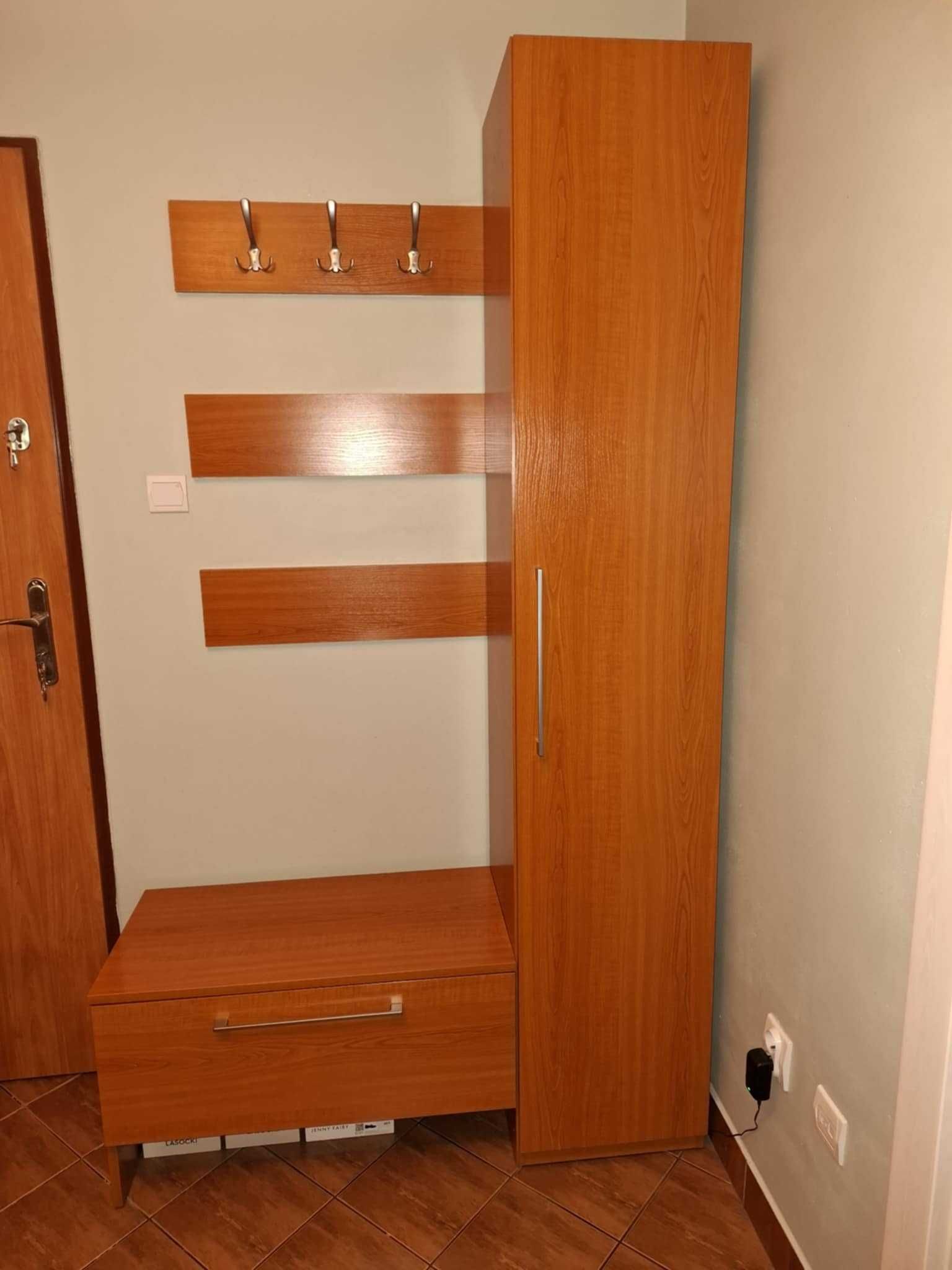 Szafa na przedpokój