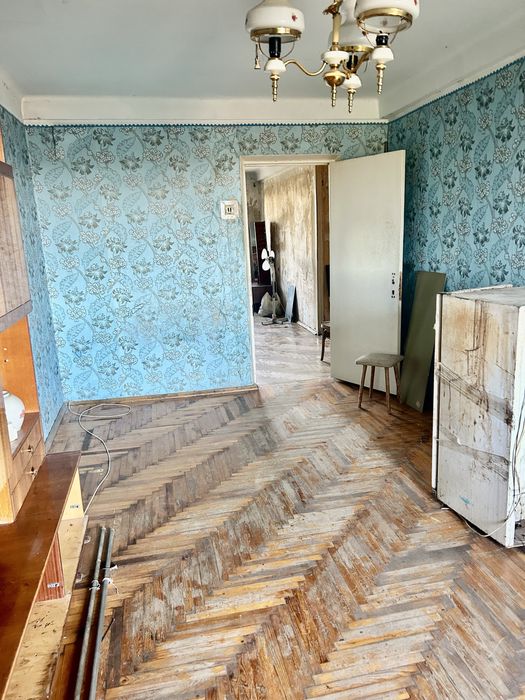 Продаётся 3 ком. кв. ул. Зестафонская в Осипенковском районе!