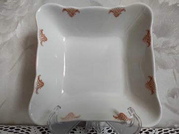 Salaterka kwadratowa, stara porcelana Ćmielów