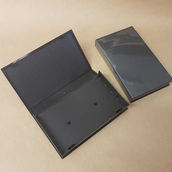 Caixas Pretas para VHS com Plástico para Capa