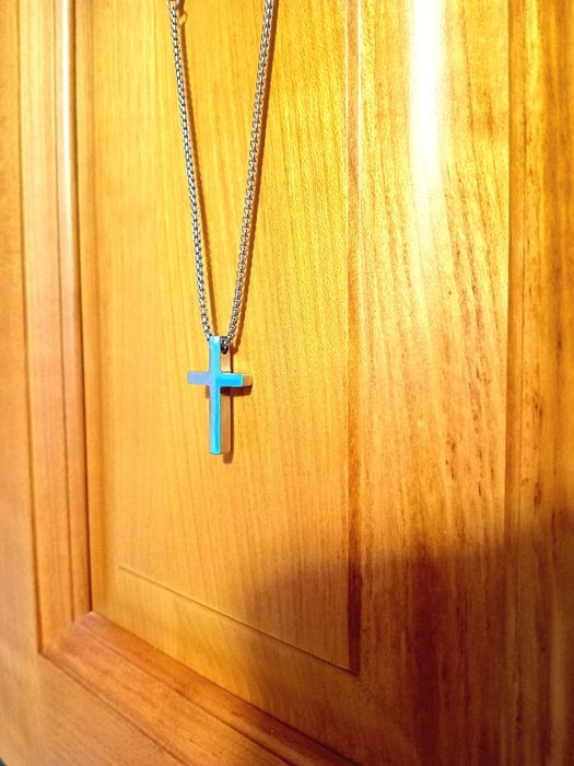 Wisiorek z Krzyżykiem Srebrny