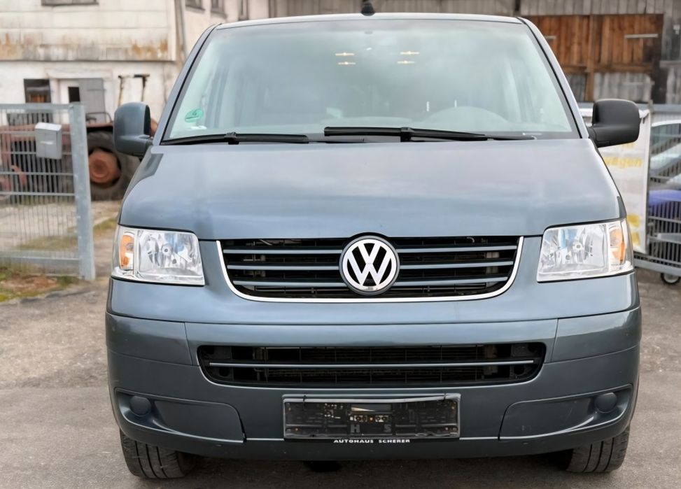 VW MULTIVAN 1.9 TDI 105KM 2006r. Hak Webasto