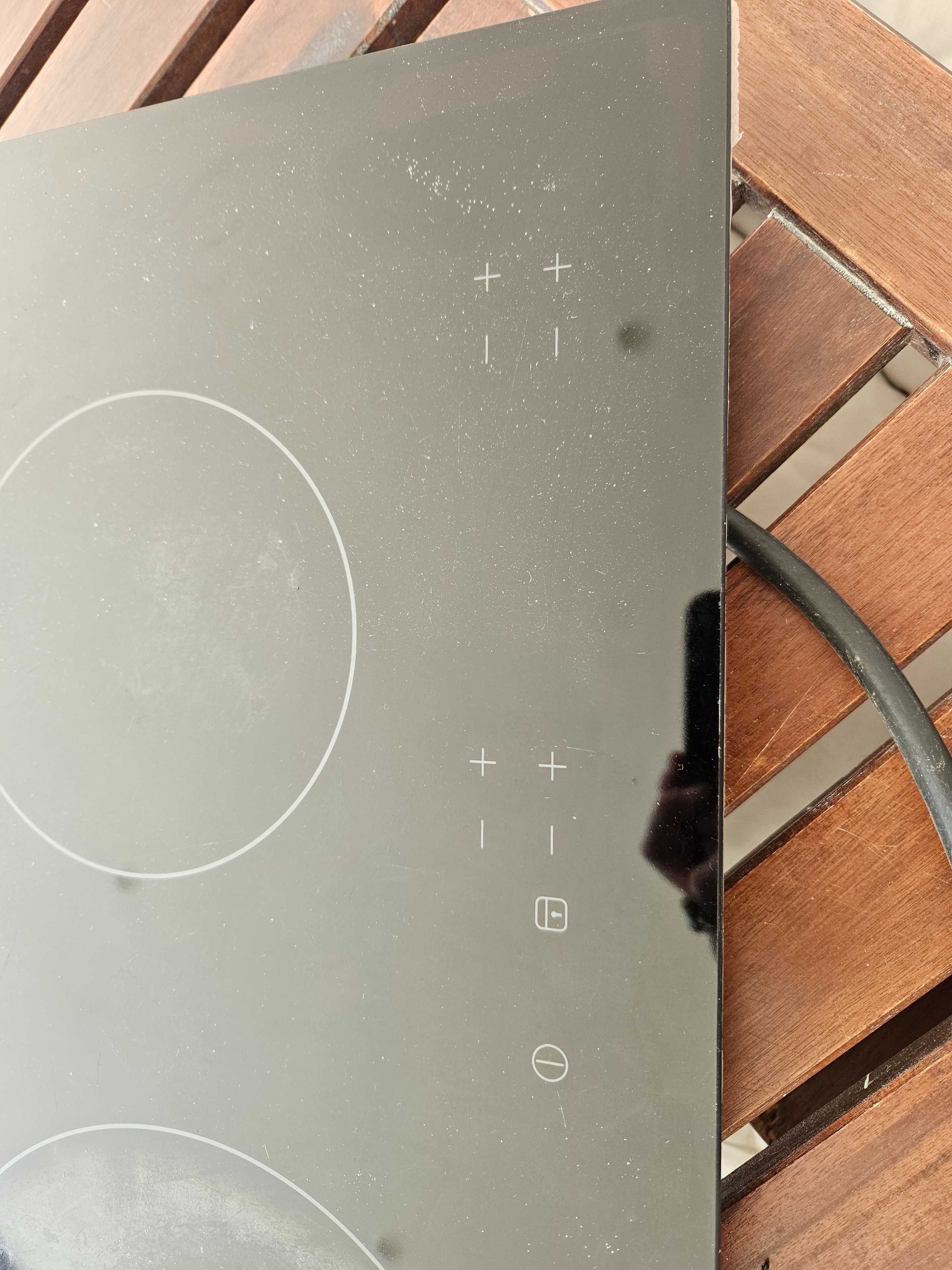 Placa elétrica vidrocerâmica/rafiante 4 bicos IKEA barmhärtig
