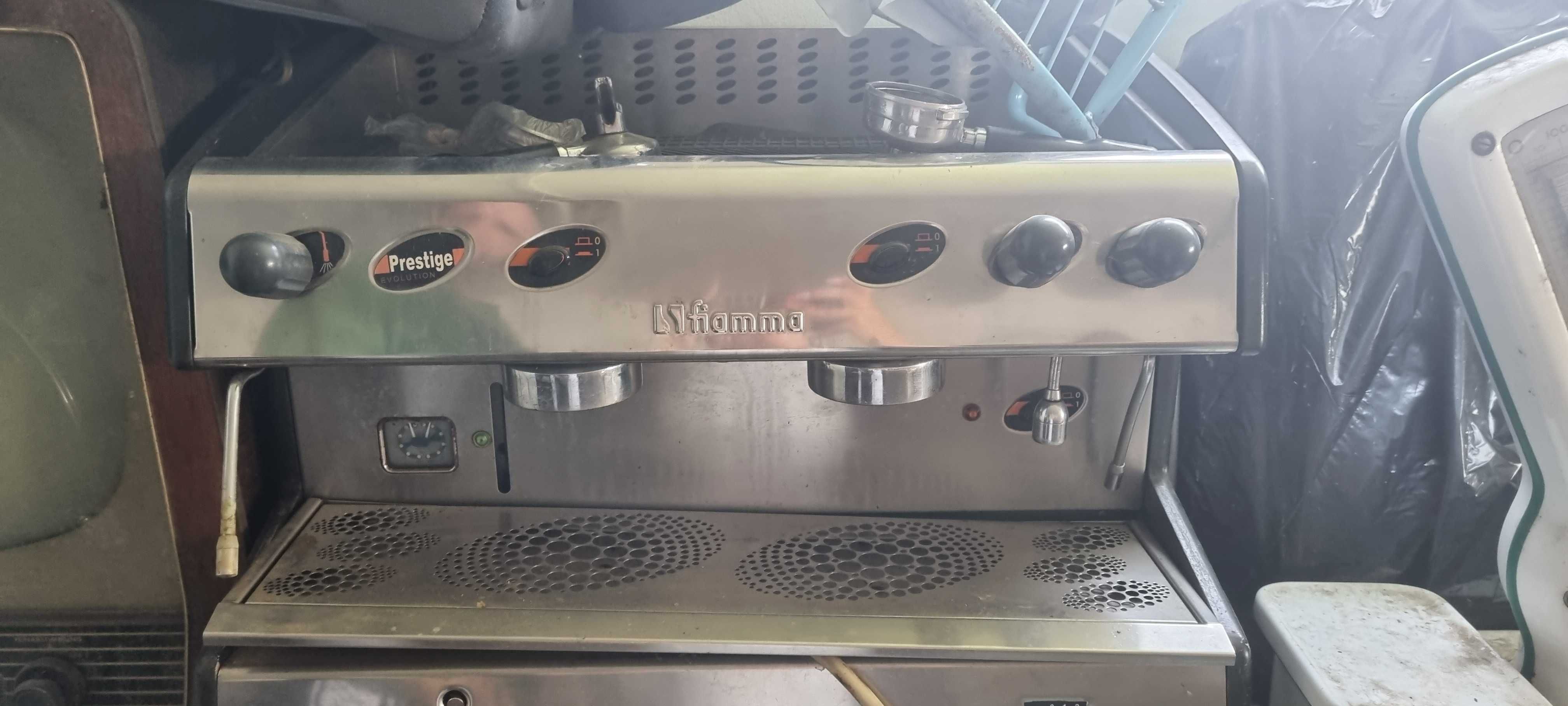 Máquina de café profissional