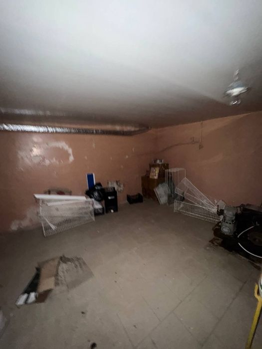 Подвал с магазином