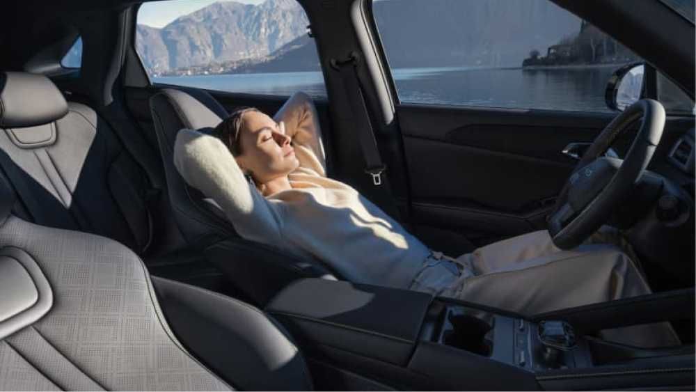Електромобіль BYD Yuan Up .  AUTOCHINA  Кривий Ріг .