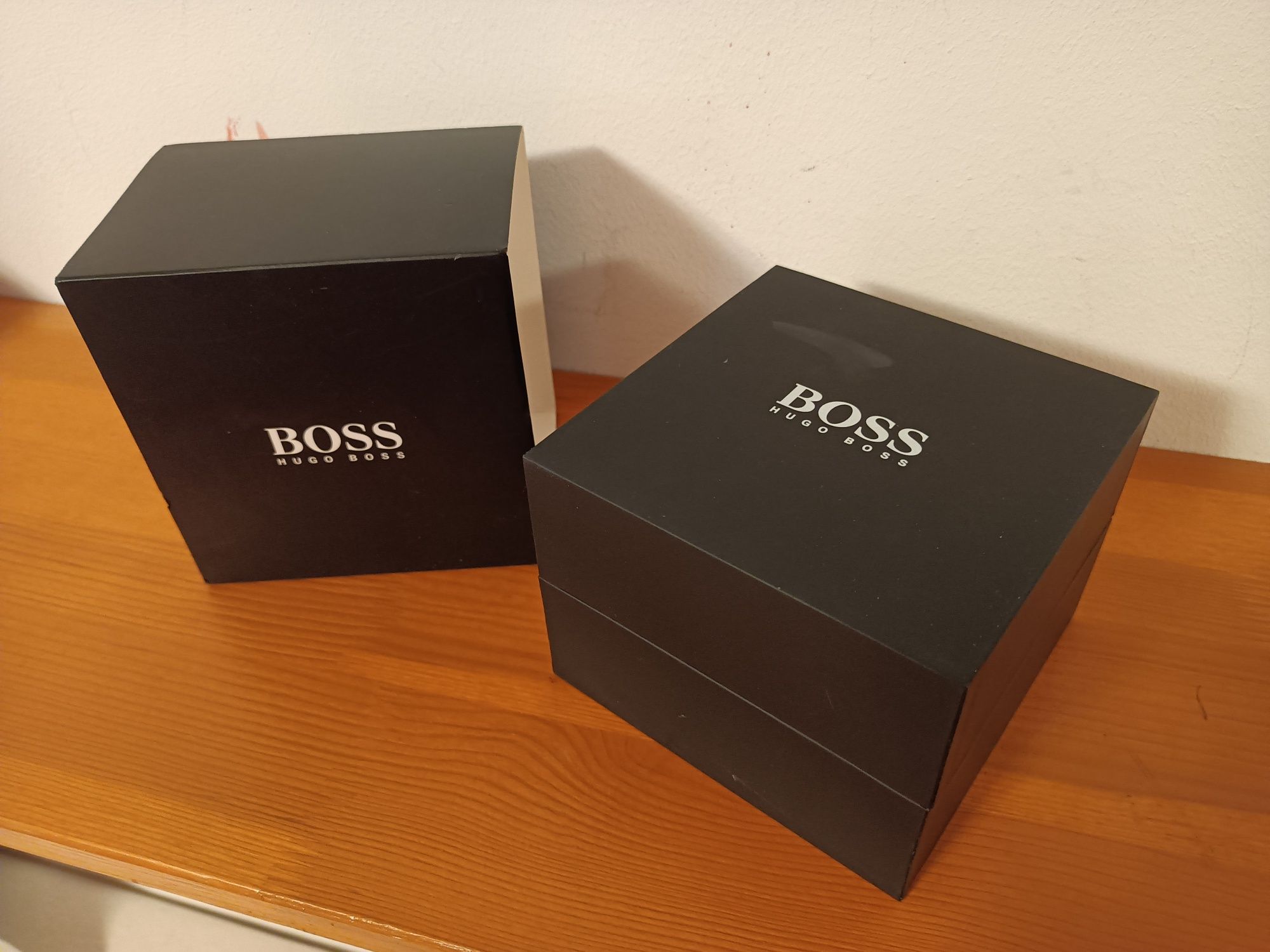 Boss Hugo Boss  Pudełko do Zegarka Pudełko na Zegarek Boss Super!!