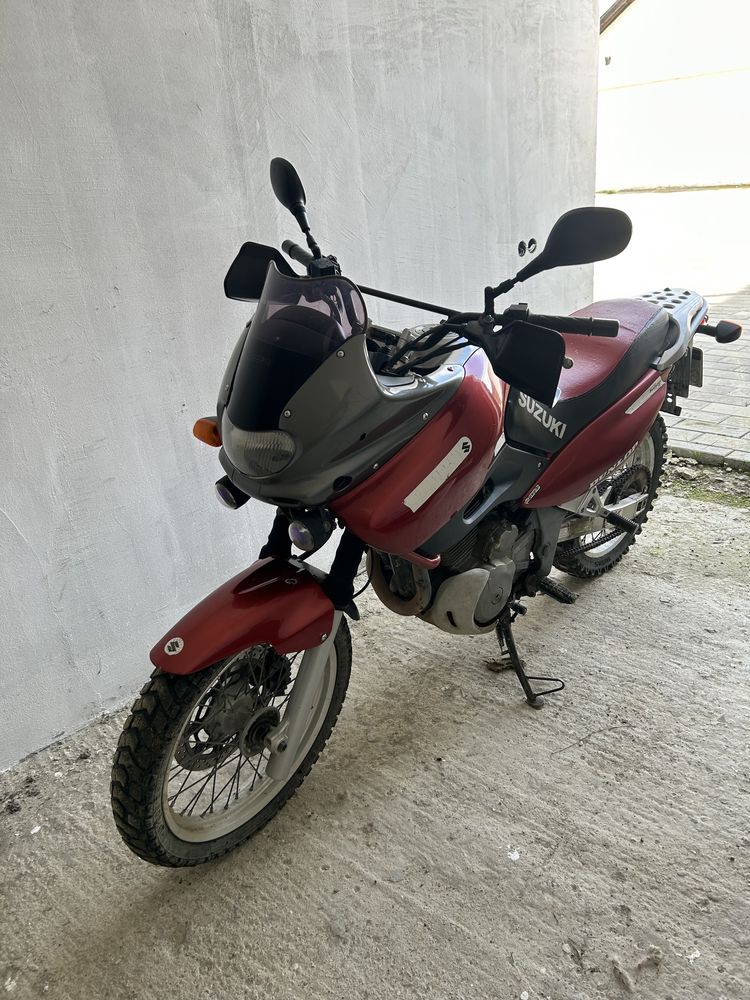 Suzuki freewind 650