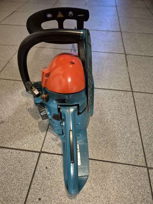 Pilarka Makita dcs 4610 2,3KM