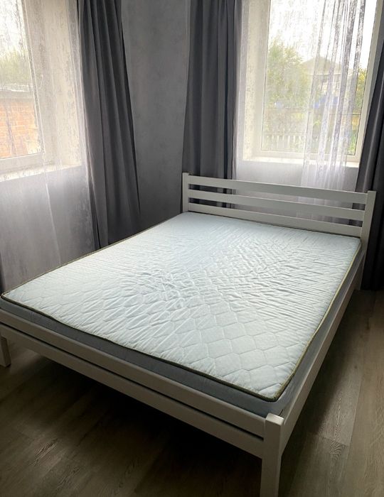 Безпружинний Матрас 160×200