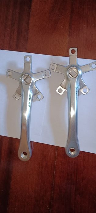 Pedaleira Shimano XT M737