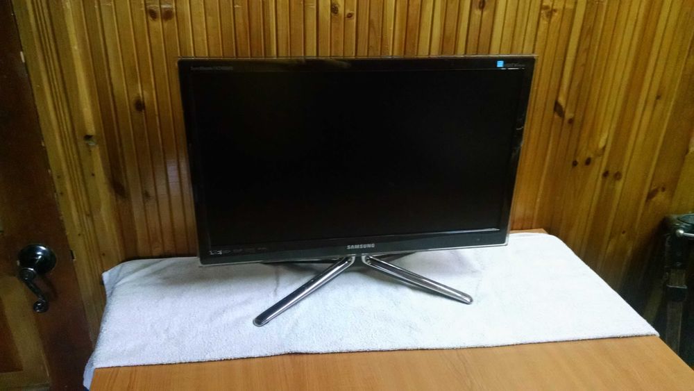 LED Телевизор-Монитор 24" Samsung FX2490HD под ремонт