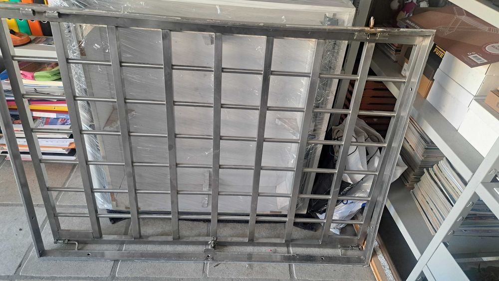 Oportunidade_ Grade em inox