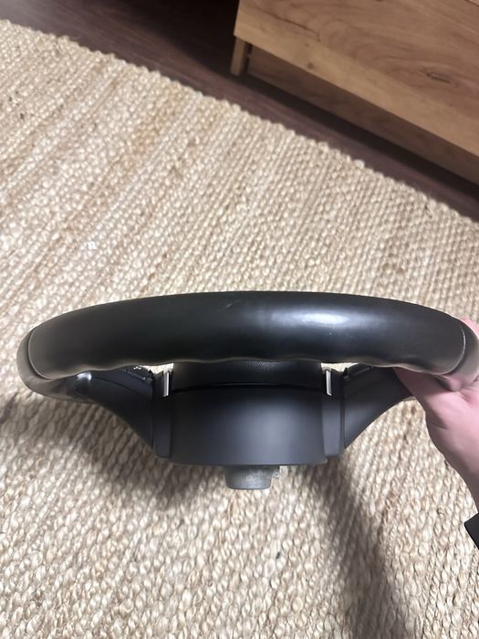 Кермо BMW M-Performance. F-Серія