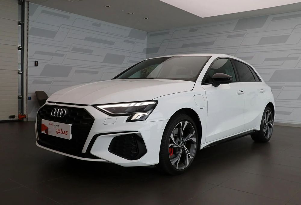 Audi A3 | LED | ACC | CarPlay | Virtual Cockpit Plus | Ambiente Plus | FVAT23%
