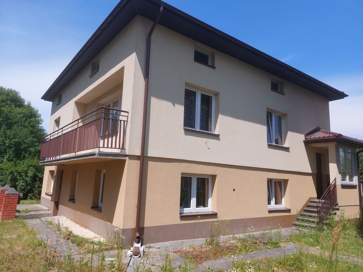 Dom jednorodzinny  180m2 na działce 30ar. Skrobów