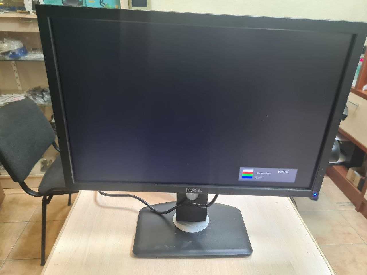 Монітор  Dell P2210t / 22" TN / VGA, DVI, DisplayPort, USB