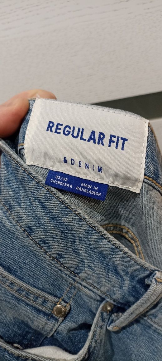 Продам джинси H&M