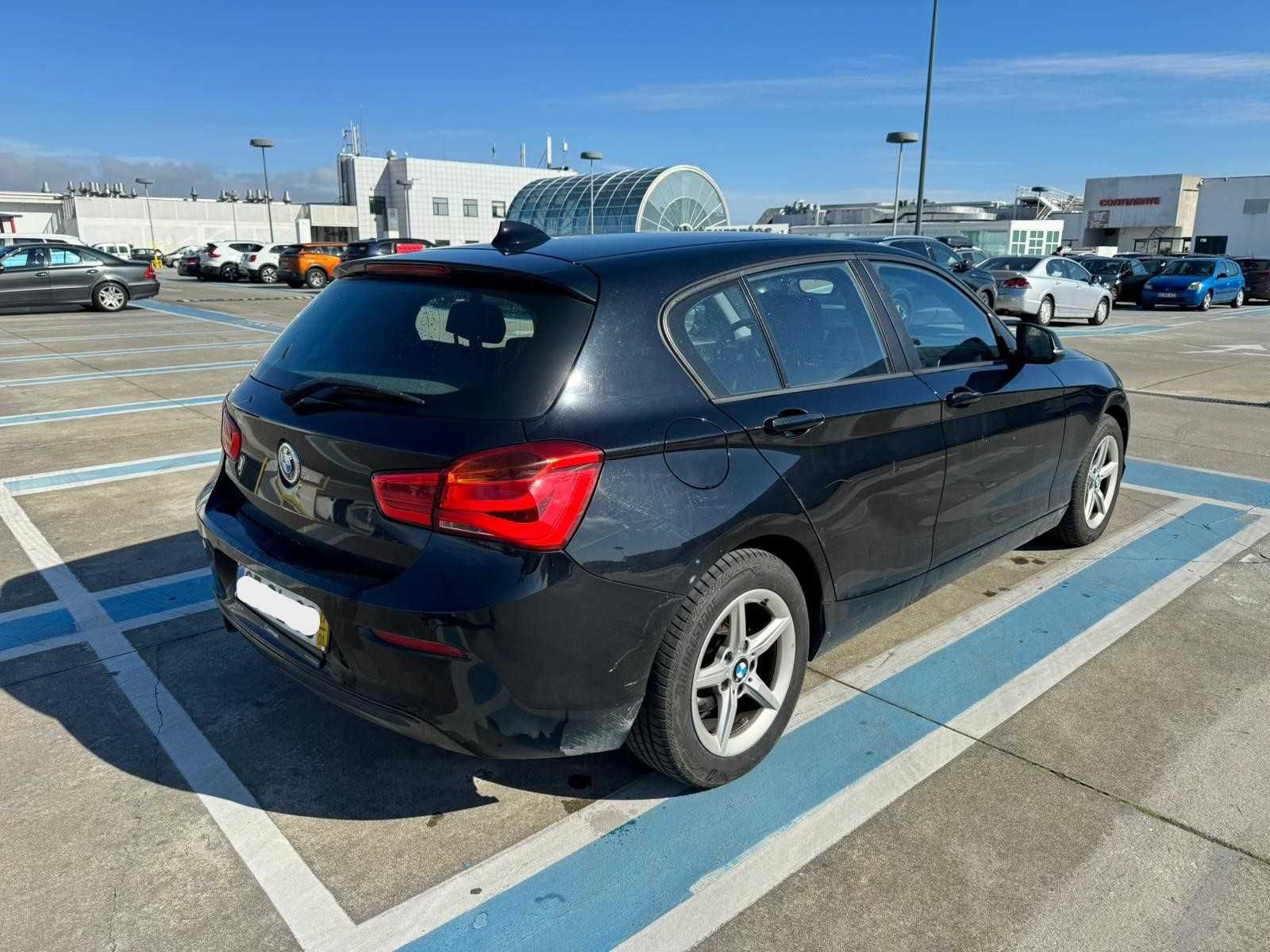 BMW 116d Sport Aut. Nacional