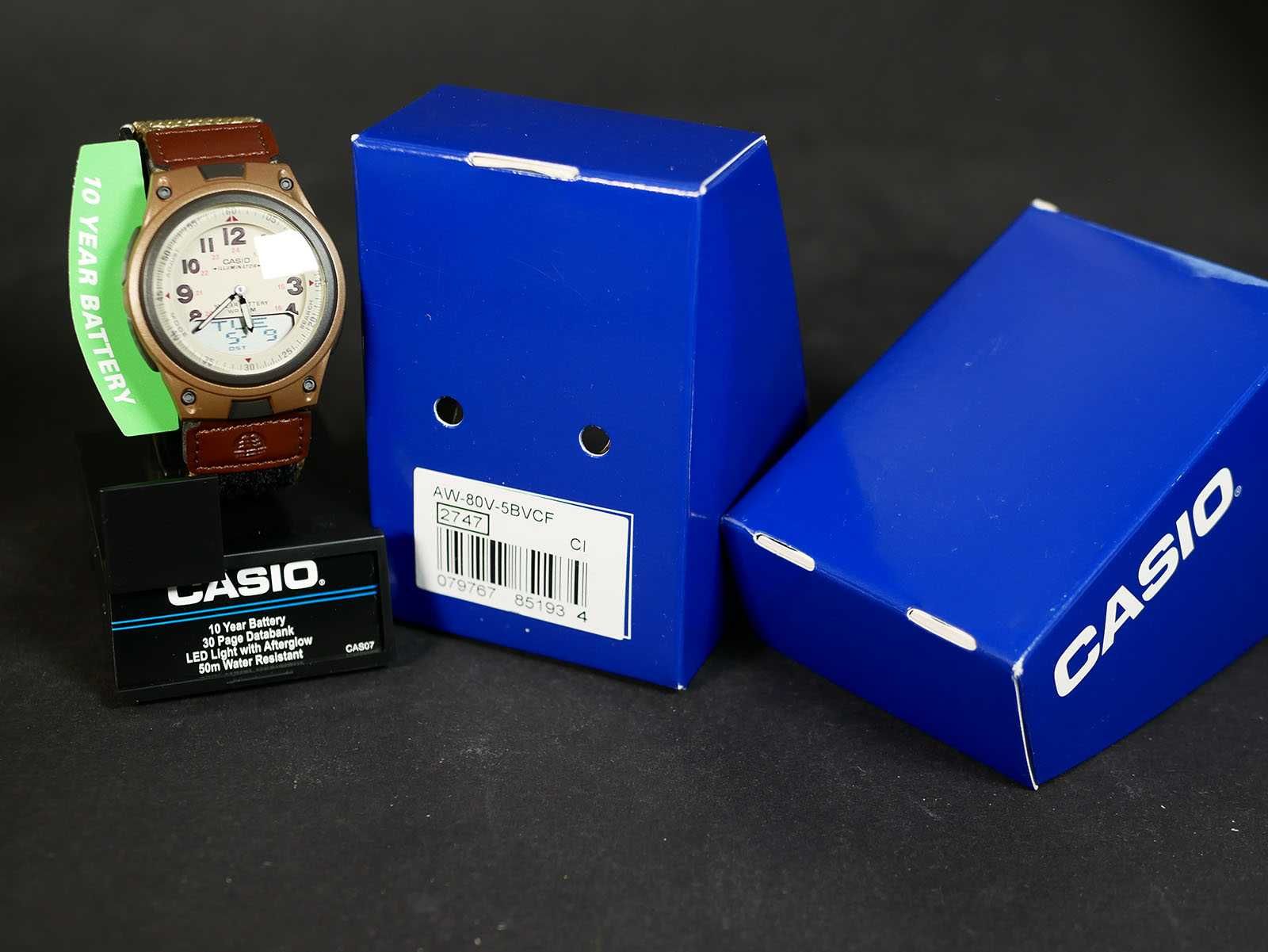 Годинник Casio AW-80V-5BV Brown цифро-аналоговий