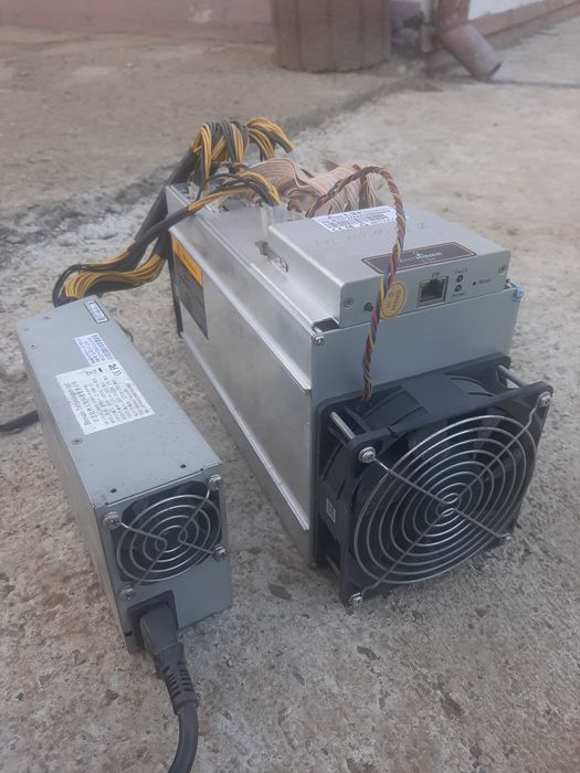 Асік Bitmain Antminer L3+