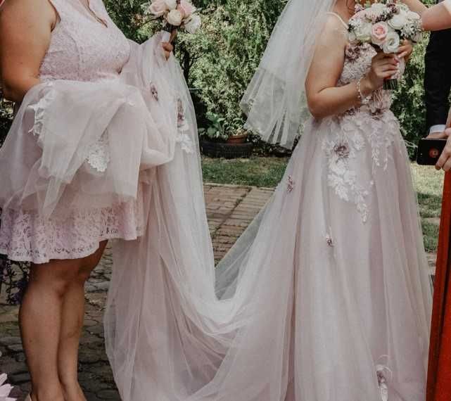 Suknia ślubna z kwiatami 40-42 / biust 75H / wzrost 156 plus 8cm obcas