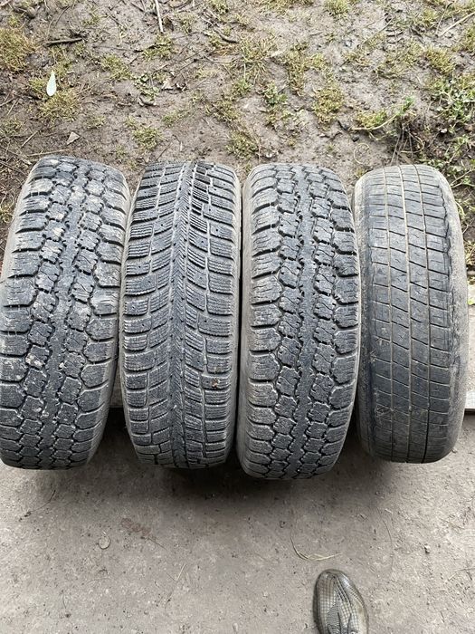 Диски з резиною на ваз жигуль