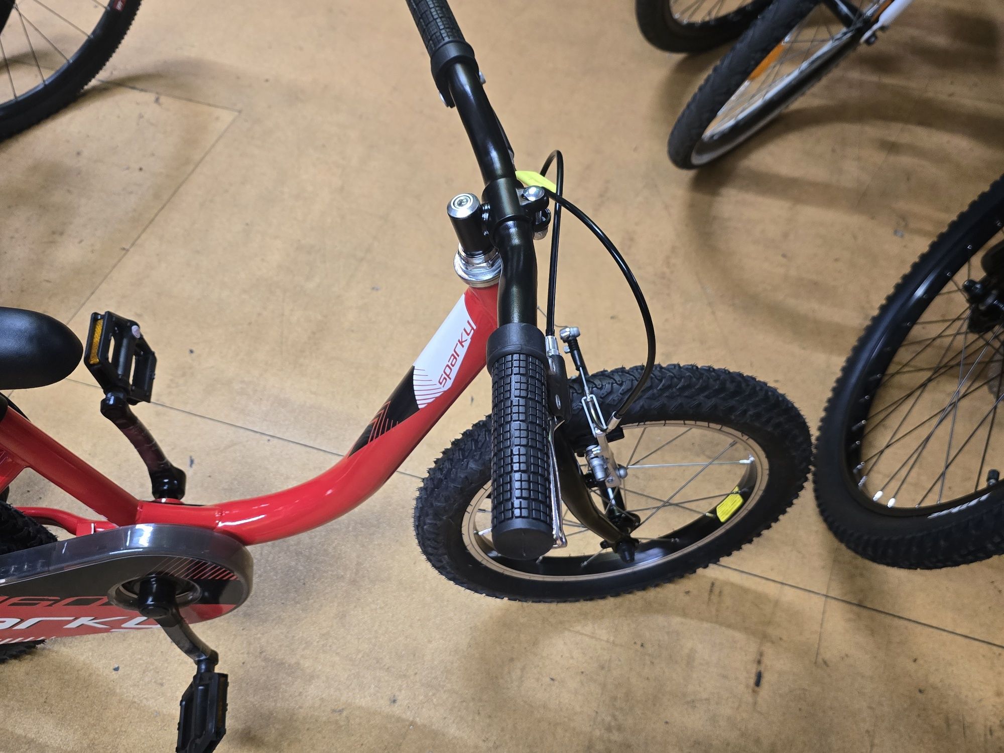 Bicicleta de crianca 16 nova