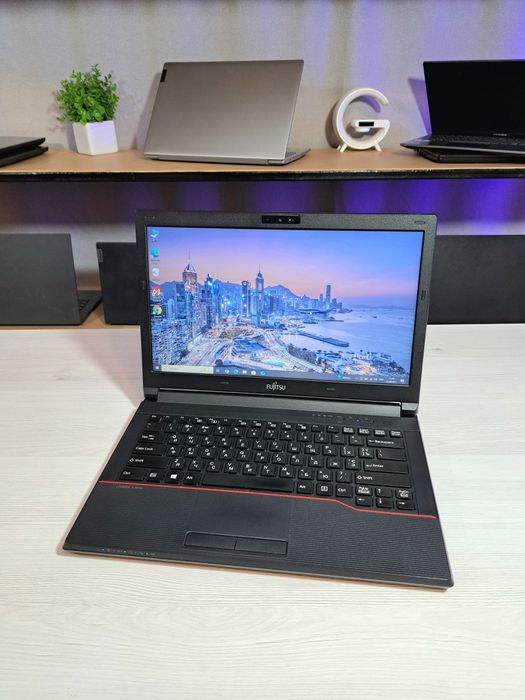 Ноутбук Fujitsu E544/i5-4210M/8 Gb/SSD 128 Gb/Intel HD 4600 до 2 Gb