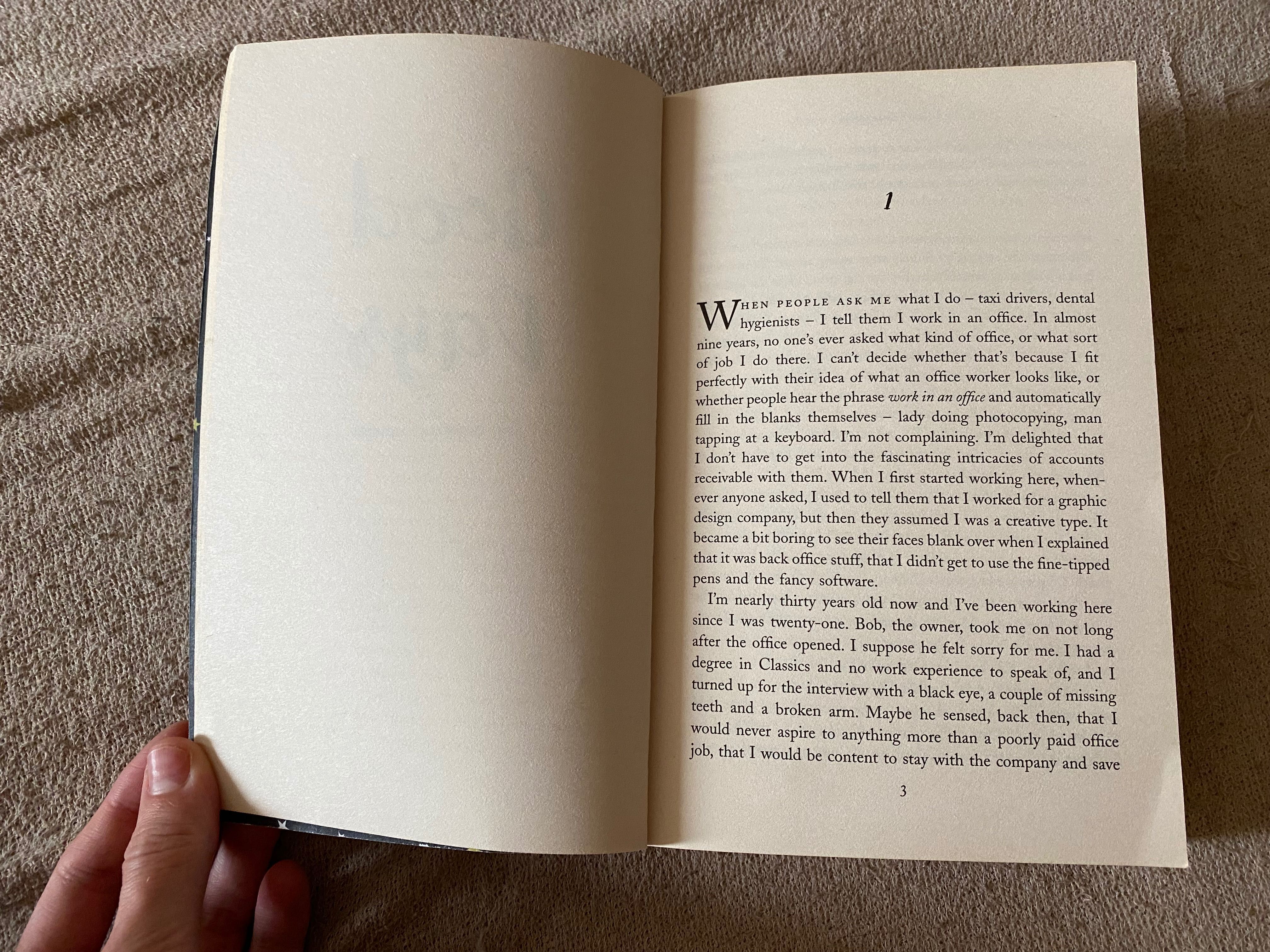 „Eleanor Oliphant  is completely fine“ Gail Honeyman