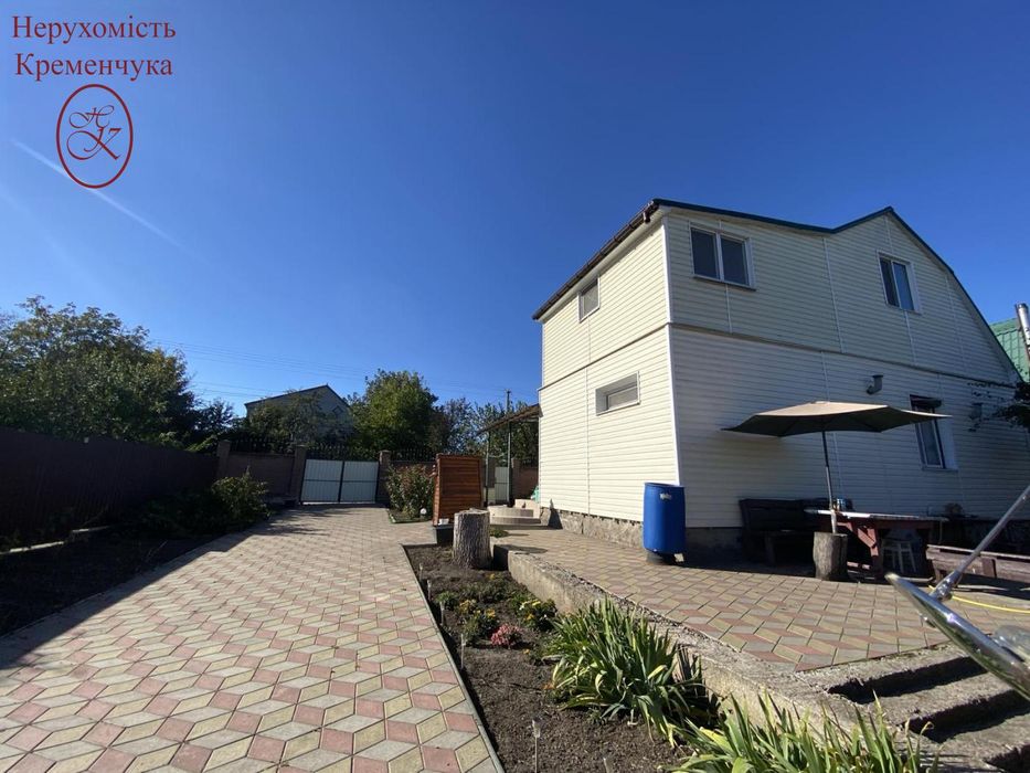 Продаж/  будинок біля озера  / сертифікат