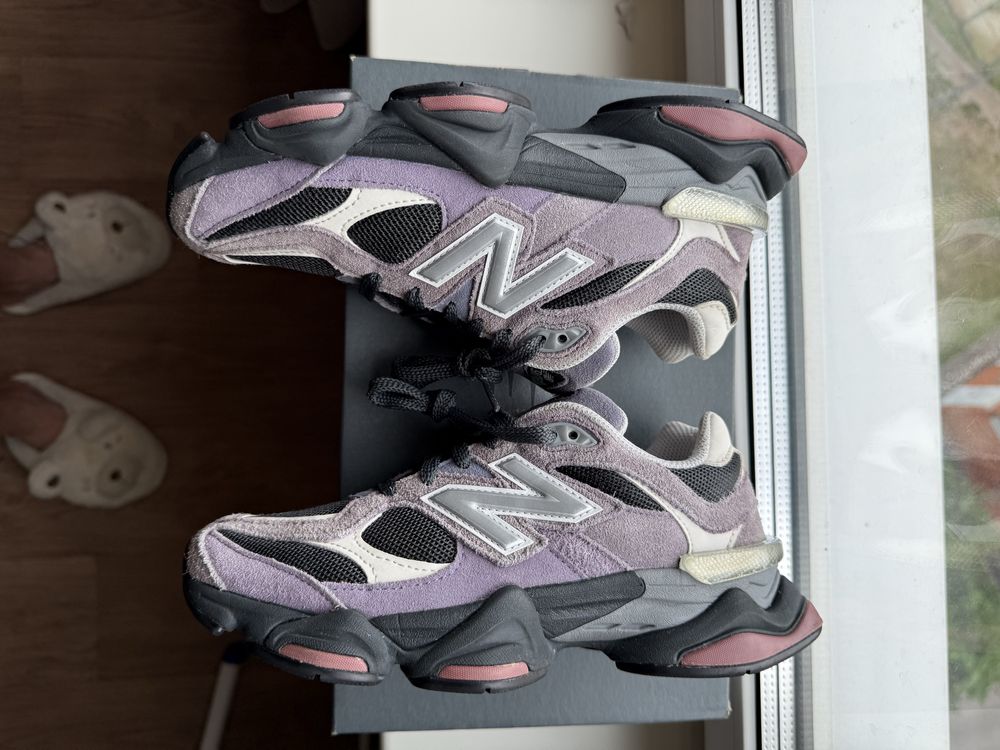 New Balance 9060
