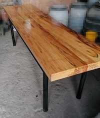 Stół drewniany z topoli ogrodowy
