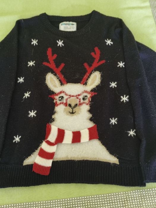 Sweter świąteczny r. 146