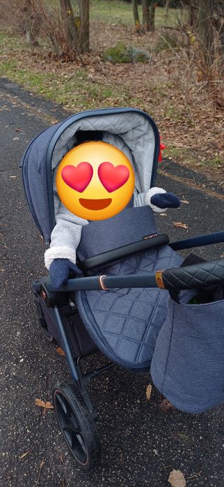 Sprzedam wózek Venicci Tinum Stlish Navy 2w1