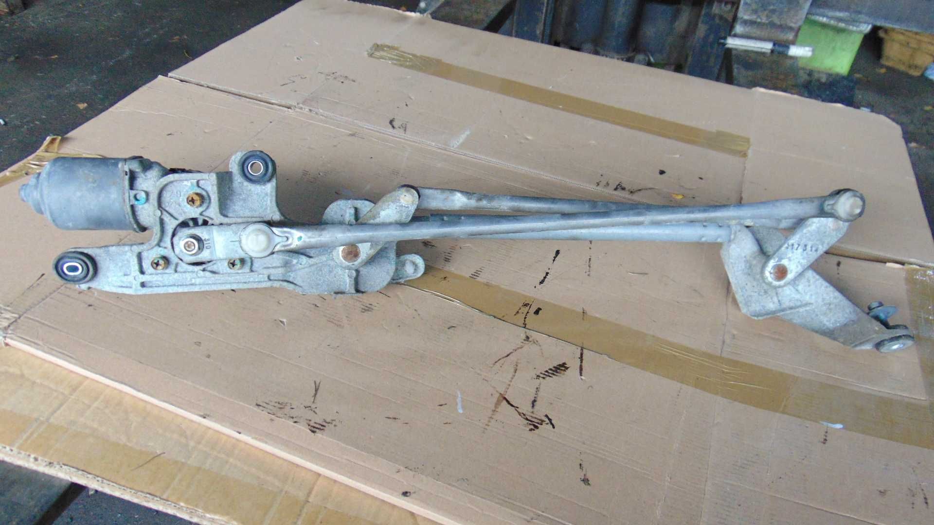 Lut55 Mechanizm wycieraczek silniczek mitsubishi colt z30 11r wysyłka