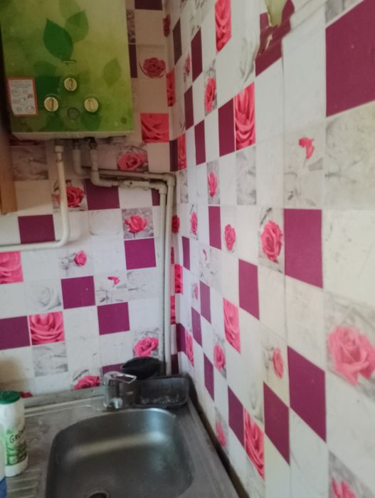 Шахтарське. Продам однокімнатну чудову квартиру. 4500. Заходь і живи