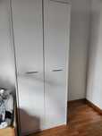 Vende-se roupeiro armário duas portas branco.