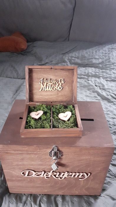 Skrzynka na koperty oraz obrączki