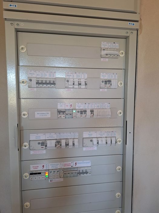 Instalacje elektryczne